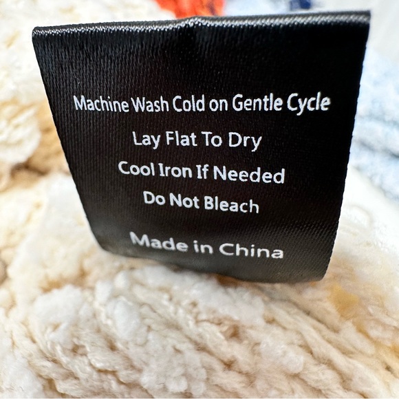 Pol Fringed Color Block Popcorn Knit Patchwork Oversized Sweater Blue Size M - Picture 10 of 11